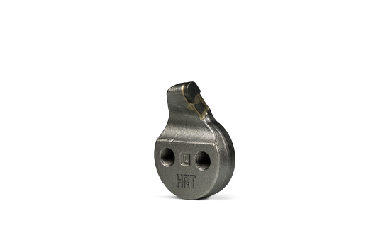 Outil HRT® compatible avec les dessoucheuses Rayco, FSI, Carlton et Vermeer. Outil gauche avec trous filetés UNF 5/8"