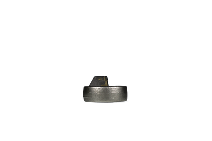 Outil HRT® compatible avec les dessoucheuses Rayco, FSI, Carlton et Vermeer. Outil gauche avec trous de fixation.