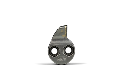Outil HRT® compatible avec les dessoucheuses Rayco, FSI, Carlton et Vermeer. Outil gauche avec trous de fixation.