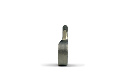 Outil HRT® compatible avec les dessoucheuses Rayco, FSI, Carlton et Vermeer. Outil neutre (gauche) avec trous filetés UNF 5/8"