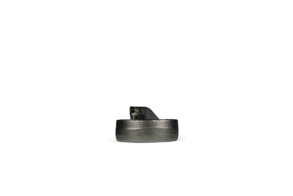 Outil HRT® compatible avec les dessoucheuses Rayco, FSI, Carlton et Vermeer. Outil droit avec trous filetés UNF 5/8"